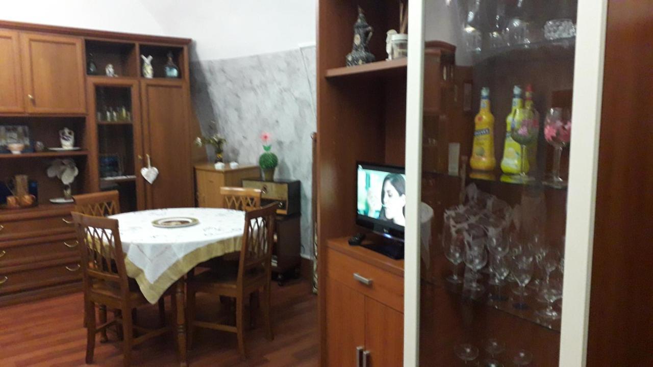 Апартаменты Casa Vacanza Mary Сантерамо-ин-Колле Экстерьер фото